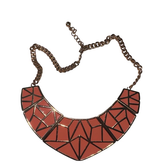 ❤️3/18$ Bib statement necklace salmon/orange w gold geometric extendable chain - Picture 1 of 2